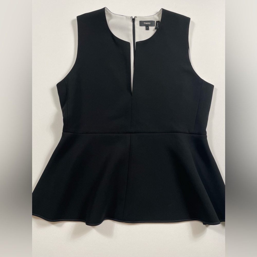 Theory Ralnaika Bonded Double Crepe Black Peplum Top L Quiet Luxury